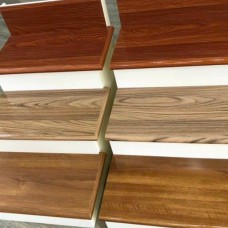 Mặt bậc cầu thang nhựa giả gỗ giá rẻ tại Linh Trung 