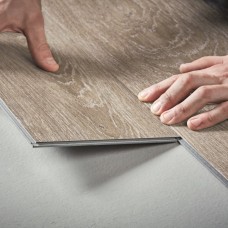 Thi Công Sàn Nhựa Giả Gỗ Hèm Khóa Giá Rẻ Tại Thủ Đức