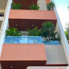 Thi công lam sóng gỗ nhựa chuyên nghiệp tại Thuận An