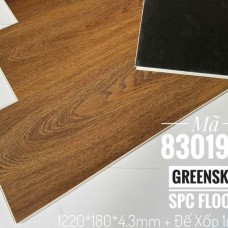 Thi công sàn nhựa hèm khóa tại Đông Hòa