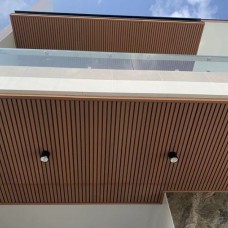 Thi công trần ban công gỗ nhựa tại Phường Tân Uyên