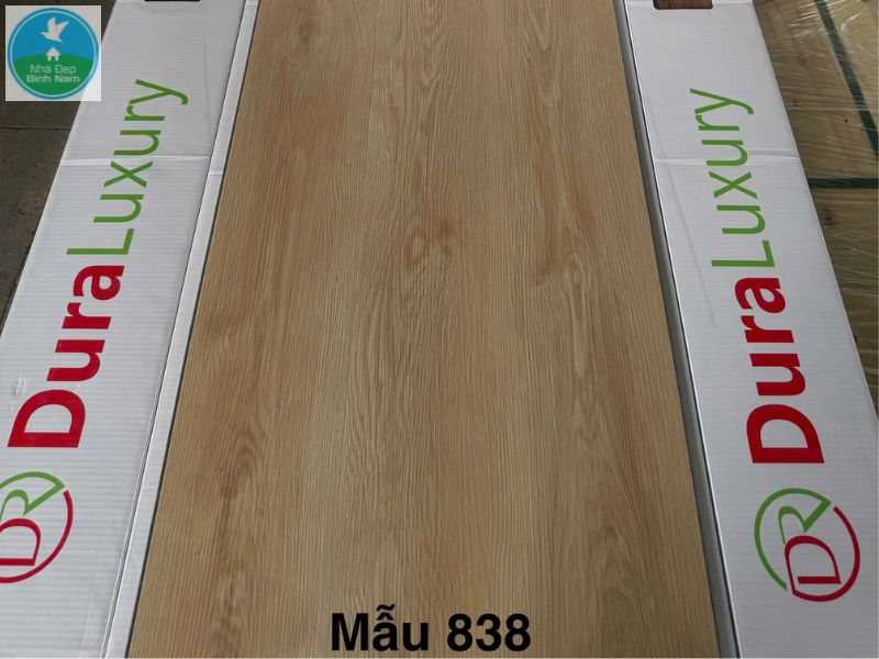 Sàn nhựa hèm khóa đế cao su Sàn nhựa hèm khóa đế cao su