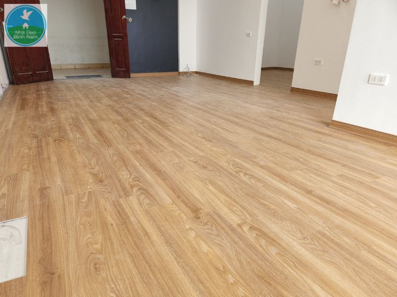 Sàn dán keo giả gỗ