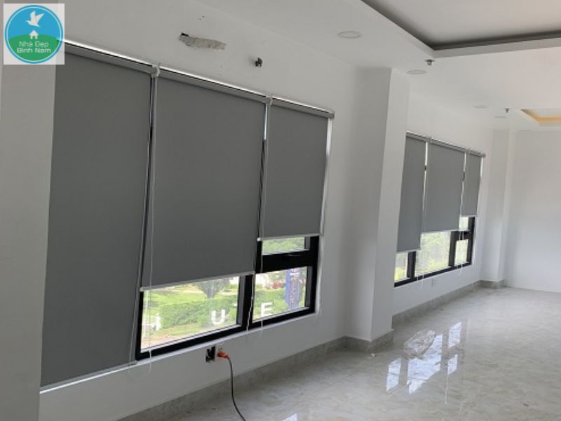 Rèm cuốn trơn (hay còn gọi là màn cuốn trơn)