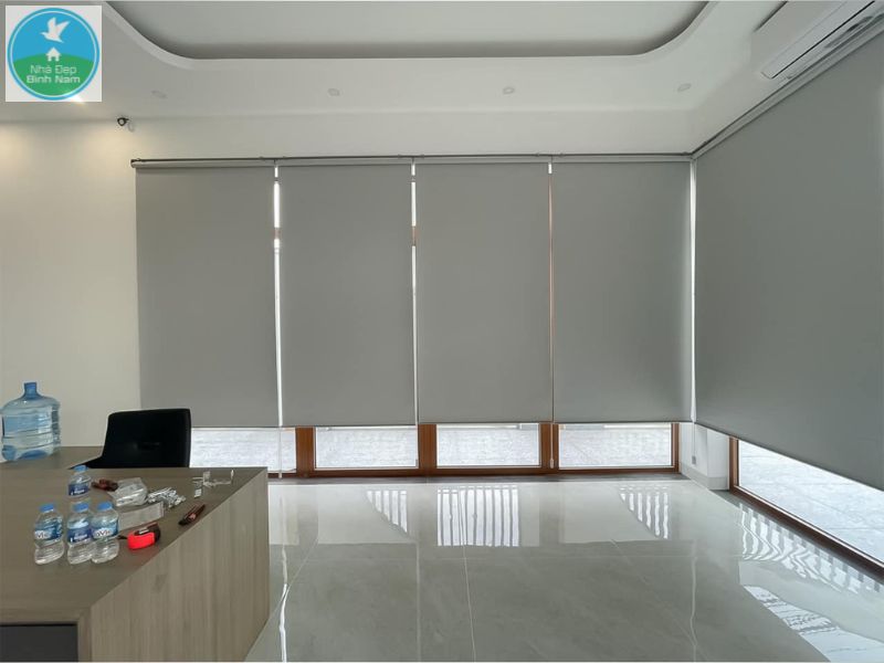 Rèm cuốn trơn (hay còn gọi là màn cuốn trơn)