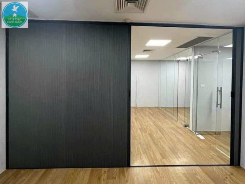 Vách rèm ngăn tổ ong