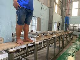 Đội ngũ Bình Nam thi công lắp đặt sàn nhựa chiu lực tại Thủ Đức