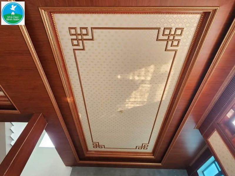 Trần nhựa nano giật cấp