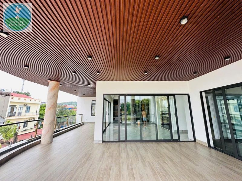 Trần nhôm lam sóng ngoài trời 