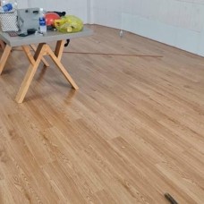 Sàn nhựa giả gỗ dán keo giá rẻ tại Tân Định