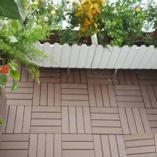 Vỉ gỗ nhựa ngoài trời tại Tân Uyên